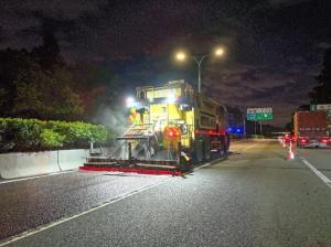 廣州 夜間超90%濕度2小時通車！ 快開微表處突破極限